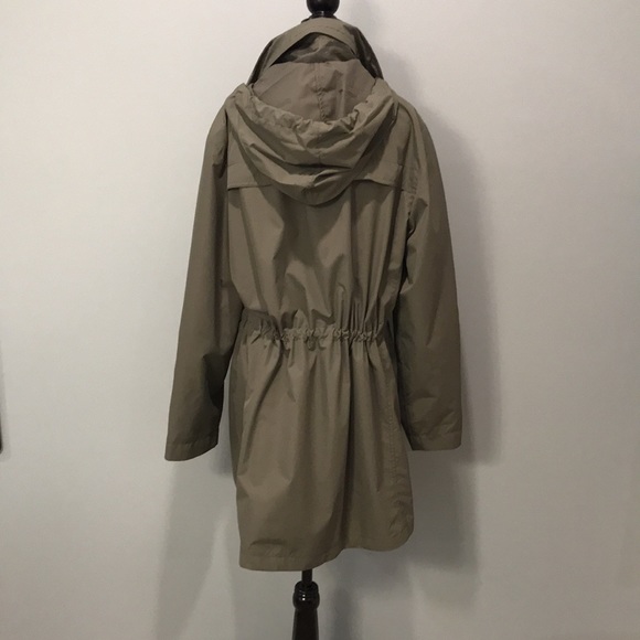 Like new JM collection spring rain jacket - Picture 2 of 7